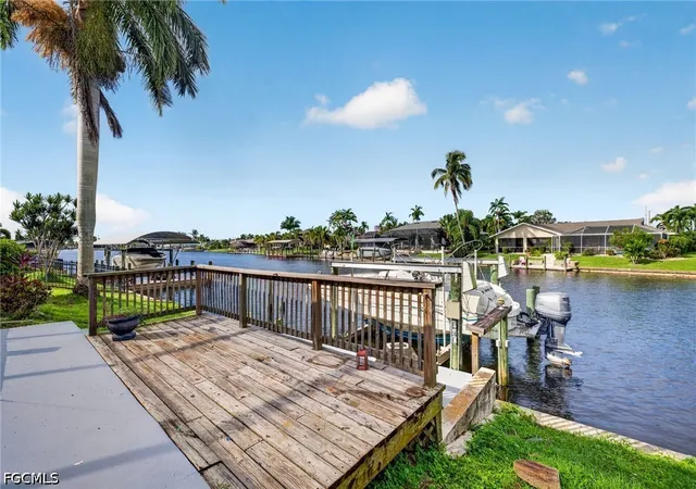 Photo 1 of Single family home for sale at 3754 Se 1st Place, Cape Coral, FL 33904 | MLS# 2026041809 | Listing updated on 2026-10-06