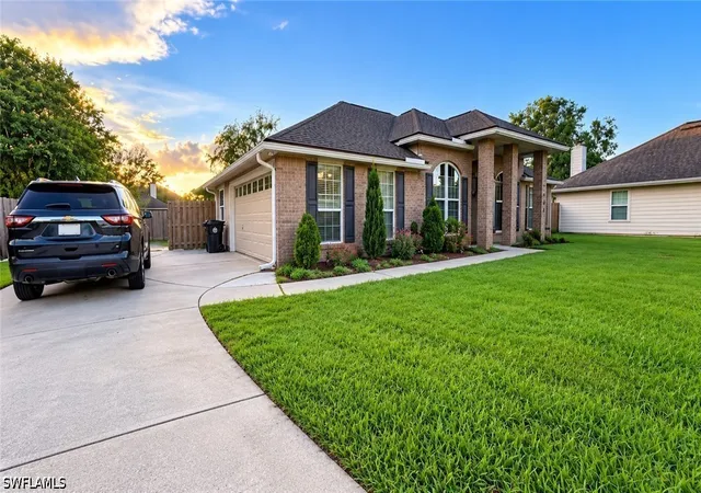 Photo 2 of Single family home for sale at 1348 Portside Dr, Fleming Island, FL 32003 | MLS# 226035825 | Listing updated on 2026-10-08
