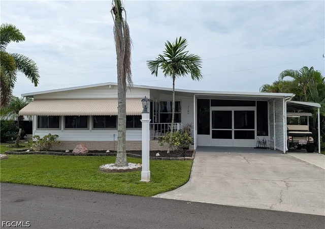 Photo 2 of Manufactured home for sale at 3165 Mercury Ln, North Fort Myers, FL 33903 | MLS# 2026041829 | Listing updated on 2026-10-05