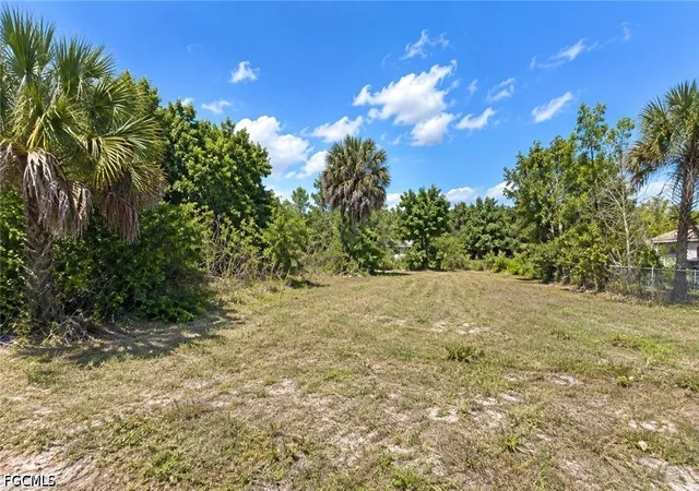 Photo 4 of Land for sale at 3510 N Grimsley Ct, Fort Myers, FL 33916 | MLS# 2026041876 | Listing updated on 2026-10-07