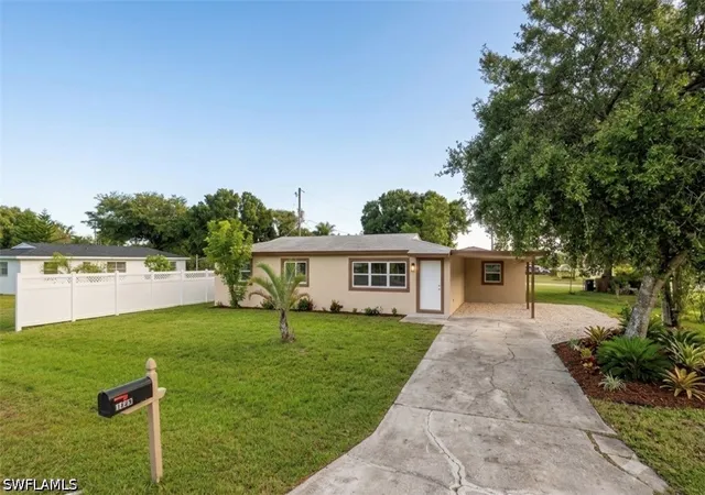 Photo 1 of Single family home for sale at 1609 Heiman Ave, Fort Myers, FL 33905 | MLS# 226035361 | Listing updated on 2026-10-07