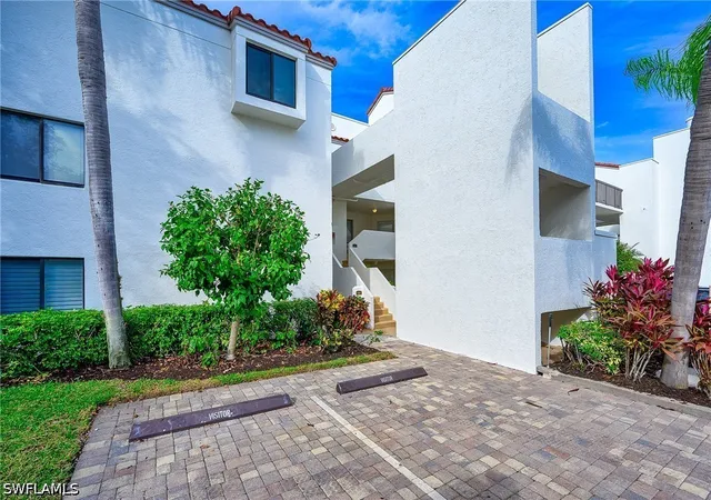 Photo 2 of Condo for sale at 586 Beachwalk Cir #O206, Naples, FL 34108 | MLS# 226035584 | Listing updated on 2026-10-05