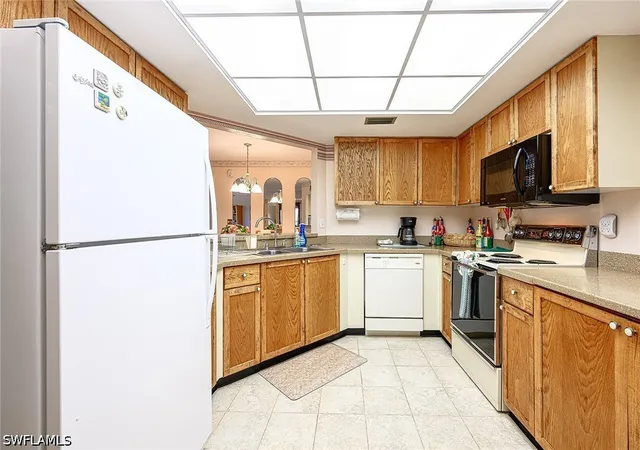Photo 3 of Condo for sale at 586 Beachwalk Cir #O206, Naples, FL 34108 | MLS# 226035584 | Listing updated on 2026-10-05