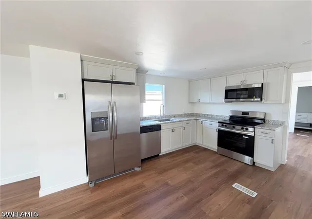 Photo 2 of Manufactured home for sale at 815 Cape Haze Ln E, Naples, FL 34104 | MLS# 226036042 | Listing updated on 2026-10-06