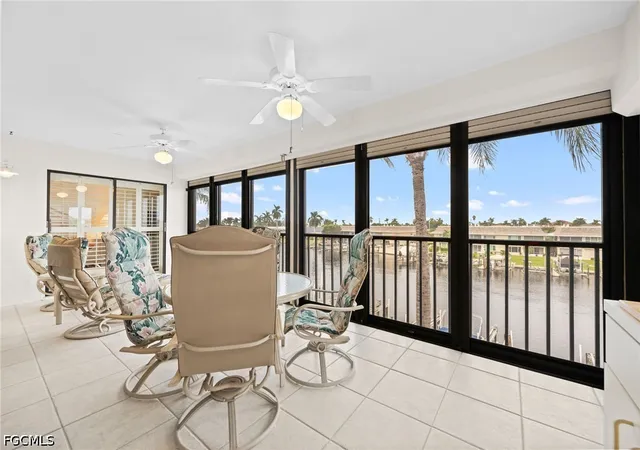 Listing Photo 2 - Condo for sale in building located at 4230 Se 20Th Pl, Cape Coral, FL 33904 - Unit #307