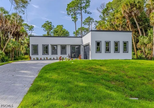 Photo 1 of Single family home for sale at 3721 Tareco St, Fort Myers, FL 33905 | MLS# 2026042004 | Listing updated on 2026-10-07