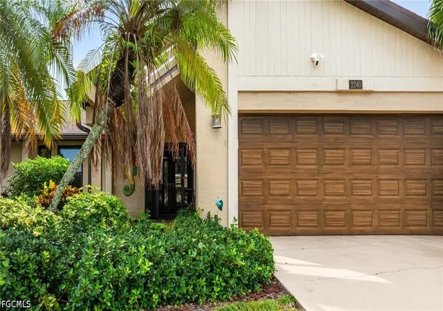 Photo 4 of Single family home for sale at 2240 SE 27th Terrace, Cape Coral, FL 33904 | MLS# 2026042007 | Listing updated on 2026-10-08