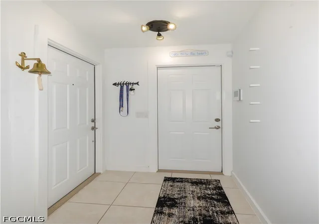 Photo 4 of Single family home for sale at 3820 SE 10th Place, Cape Coral, FL 33904 | MLS# 2026042008 | Listing updated on 2026-10-06