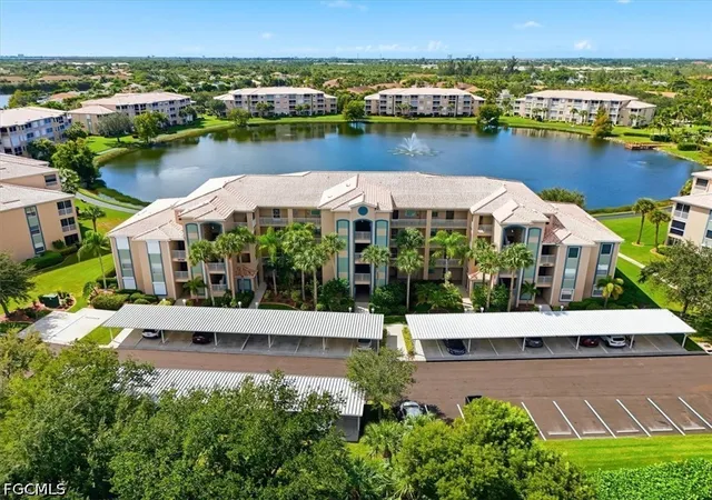 Condo for sale at 14061 Brant Point Cir #725, Fort Myers, FL 33919 | MLS# 2026042071