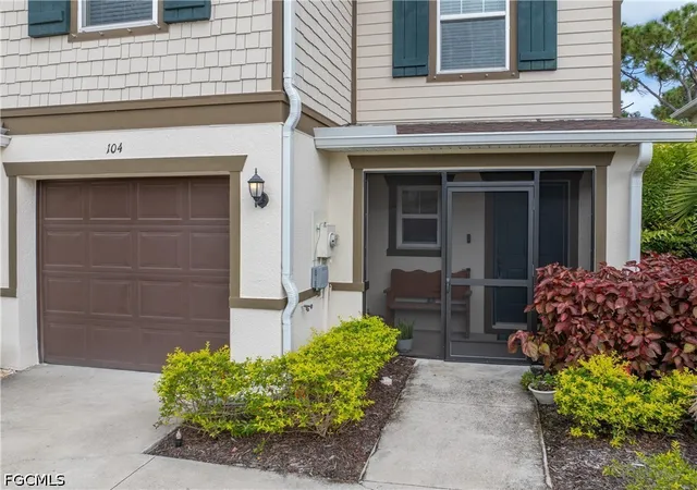 Photo 3 of Townhouse for sale at 15030 Caspian Tern Ct #104, North Fort Myers, FL 33917 | MLS# 2026042088 | Listing updated on 2026-10-07