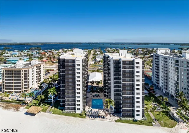 Photo 3 of Condo for sale at 6612 Estero Blvd #703, Fort Myers Beach, FL 33931 | MLS# 2026042105 | Listing updated on 2026-10-06