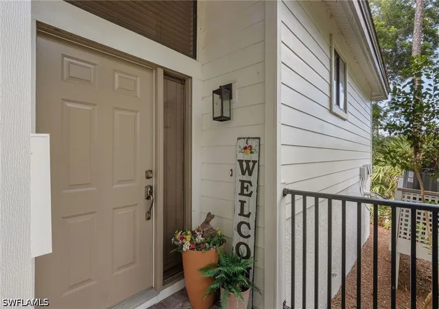 Photo 3 of Townhouse for sale at 27100 Oakwood Lake Dr, Bonita Springs, FL 34134 | MLS# 226029391 | Listing updated on 2026-10-06