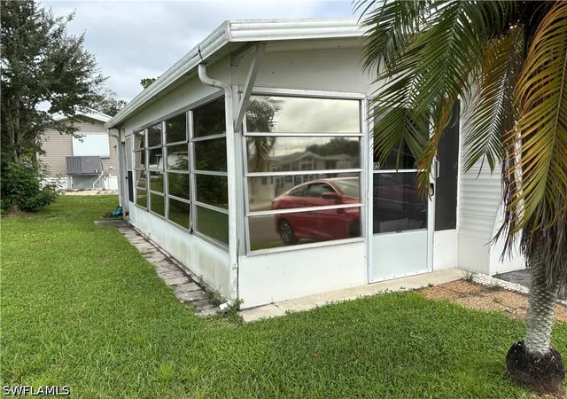 Photo 3 of Manufactured home for sale at 22 Garnet Dr, Naples, FL 34114 | MLS# 226036133 | Listing updated on 2026-10-07