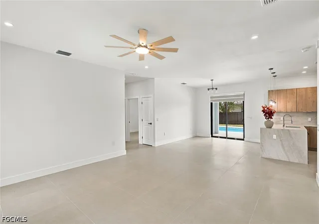Photo 3 of Single family home for sale at 344 Ne 10th Terrace, Cape Coral, FL 33909 | MLS# 2026042119 | Listing updated on 2026-10-08