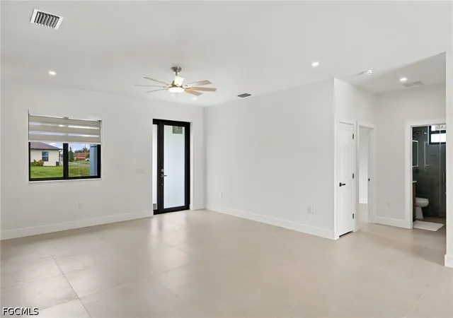Photo 4 of Single family home for sale at 344 NE 10th Terrace, Cape Coral, FL 33909 | MLS# 2026042119 | Listing updated on 2026-10-08