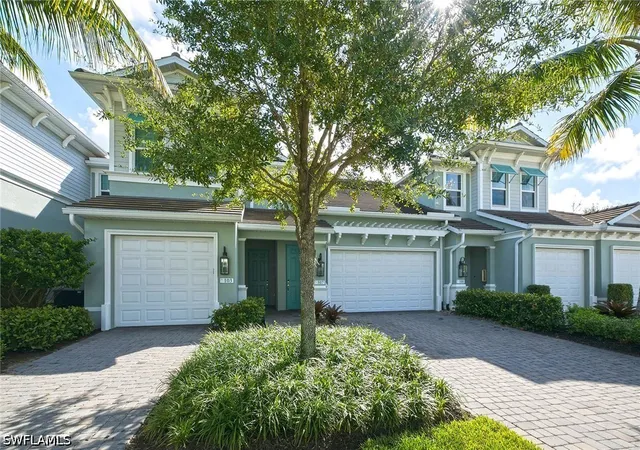Listing Photo 2 - Condo for sale in building located at 2318 Sawyers Hl Rd, Naples, FL 34120 - Unit #103