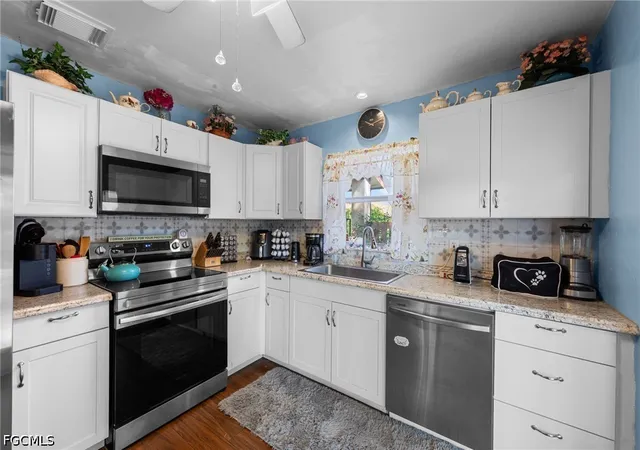 Photo 3 of Single family home for sale at 6443 Royal Woods Dr, Fort Myers, FL 33908 | MLS# 2026042141 | Listing updated on 2026-10-07