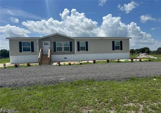 Manufactured home for sale at 1250 Homestead Ave, Clewiston, FL 33440 | MLS# 2026042183