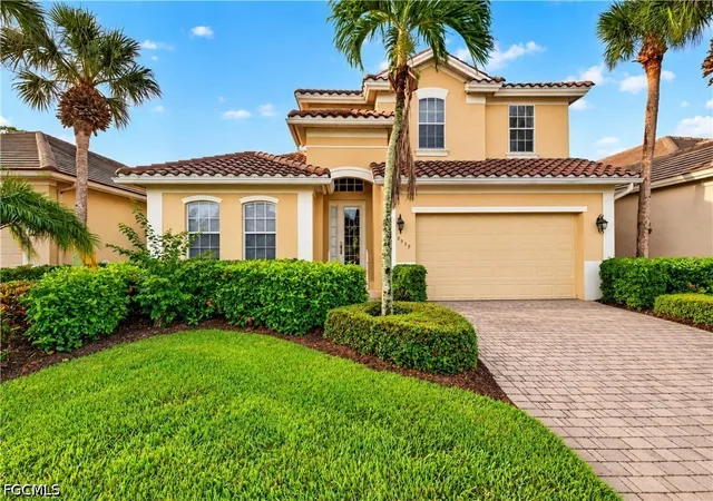 Single family home for sale at 8959 Crown Brg Way, Fort Myers, FL 33908 | MLS# 2026042198