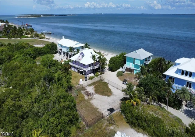 Photo 1 of Land for sale at 4341 Sol Vista Dr, Captiva, FL 33924 | MLS# 2026042210 | Listing updated on 2026-10-07