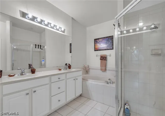 Photo 4 of Condo for sale at 9305 La Playa Ct #1613, Bonita Springs, FL 34135 | MLS# 226036070 | Listing updated on 2026-10-07