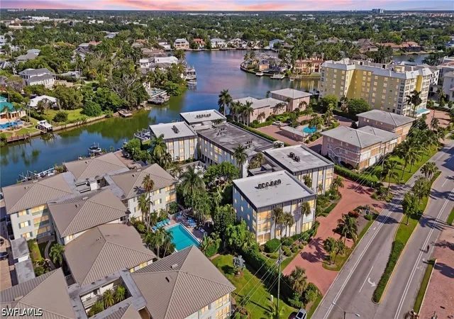 Photo 3 of Condo for sale at 1930 Gulf Shore Blvd N #B302, Naples, FL 34102 | MLS# 226035633 | Listing updated on 2026-10-07