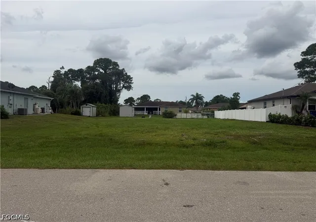 Photo 1 of Land for sale at 1017 Alaska Ave, Lehigh Acres, FL 33971 | MLS# 2026042290 | Listing updated on 2026-10-07