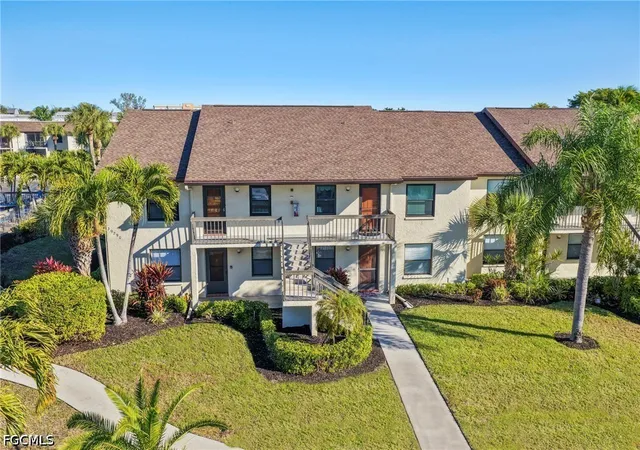 Condo for sale at 9290 Lake Park Dr #201, Fort Myers, FL 33919 | MLS# 2026042328
