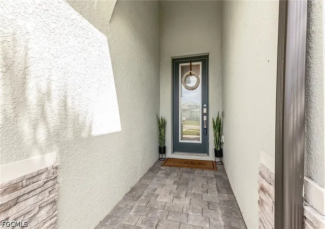 Photo 3 of Single family home for sale at 17400 Luminous Ave, Venice, FL 34293 | MLS# 2026042352 | Listing updated on 2026-10-07