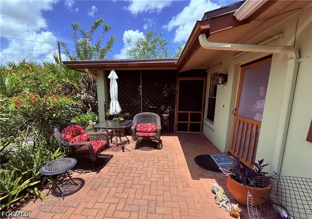 Single family home for sale at 1635 Kensington Ct, Fort Myers, FL 33907 | MLS# 2026042381
