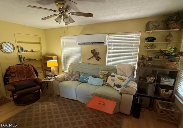 Photo 3 of Single family home for sale at 1635 Kensington Ct, Fort Myers, FL 33907 | MLS# 2026042381 | Listing updated on 2026-10-07