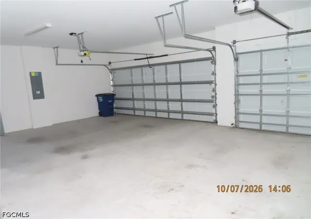 Photo 16 of Single family home for sale at 17401 Walnut Run Dr, Alva, FL 33920 | MLS# 2026042393 | Listing updated on 2026-10-08