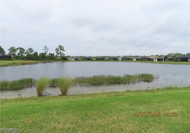 Photo 2 of Single family home for sale at 17401 Walnut Run Dr, Alva, FL 33920 | MLS# 2026042393 | Listing updated on 2026-10-08
