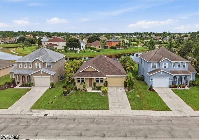 Photo 3 of Single family home for sale at 8091 Allamanda Ct, Lehigh Acres, FL 33972 | MLS# 226036402 | Listing updated on 2026-10-08
