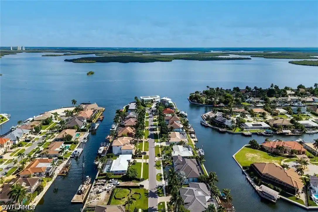 Photo 1 of Sale Pending at 1763 Wavecrest Ct, Marco Island, FL 34145 | MLS# 226036355 | Listing updated on 2026-10-30