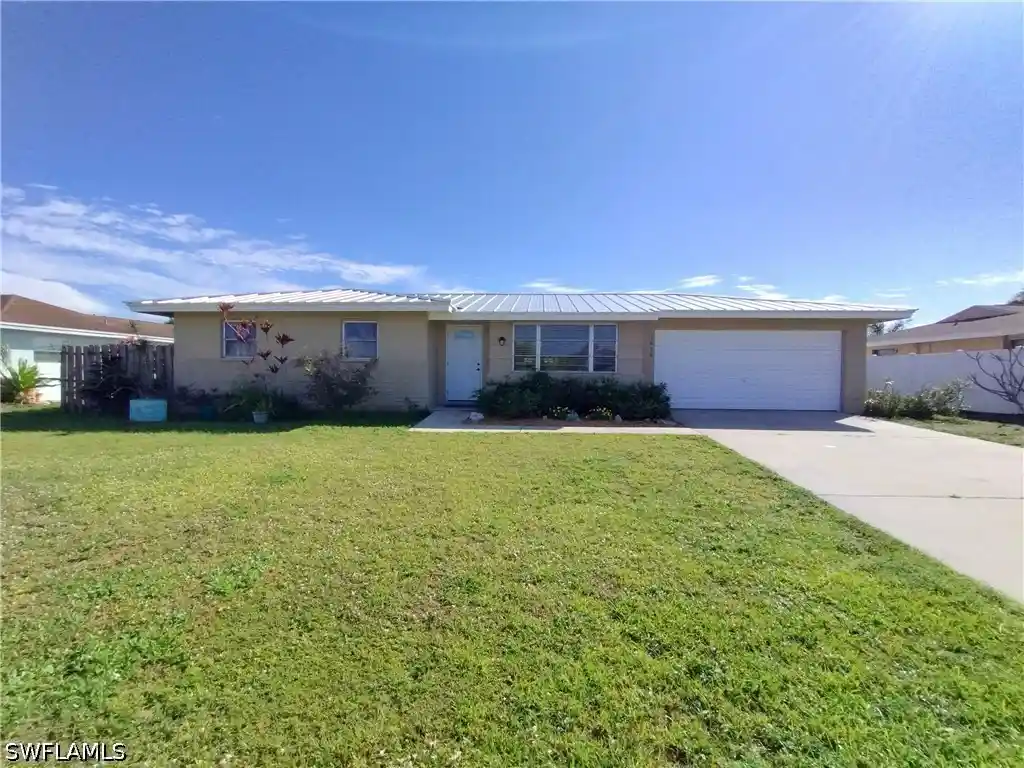 Single family home for sale at 1614 S Flossmoor Rd, Fort Myers, FL 33919 | MLS# 226037061
