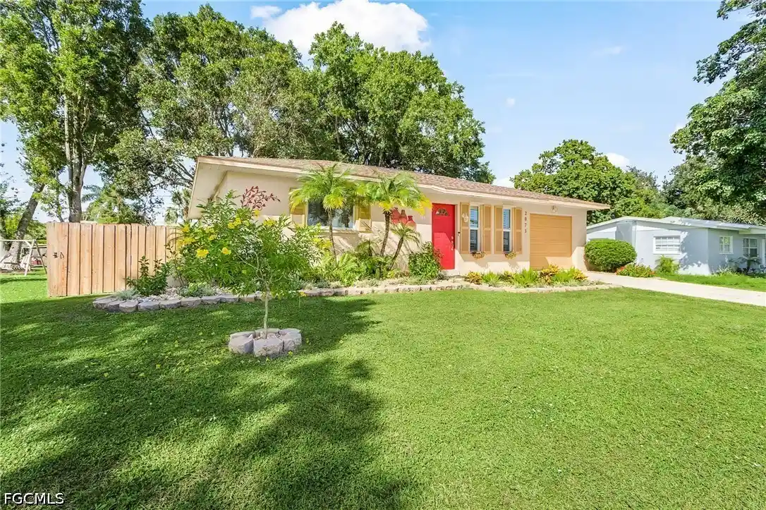 Photo 1 of Single family home for sale at 2073 E Tobago Cir, Fort Myers, FL 33905 | MLS# 2026043793 | Listing updated on 2026-10-22