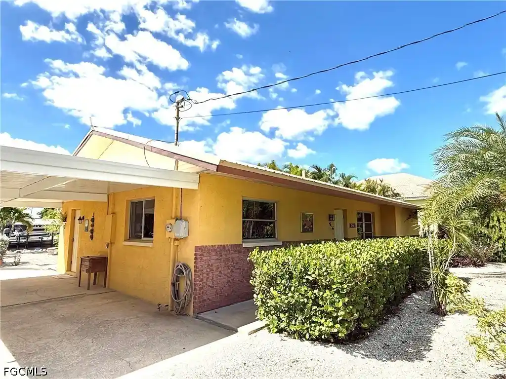Single family home for sale at 2963 Cussell Dr, Saint James City, FL 33956 | MLS# 2026044002