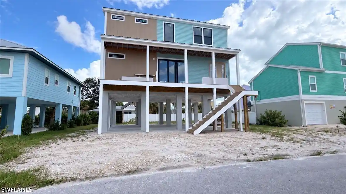 Photo 1 of Single family home for sale at 140 Jefferson St, Fort Myers Beach, FL 33931 | MLS# 226032746 | Listing updated on 2026-10-23
