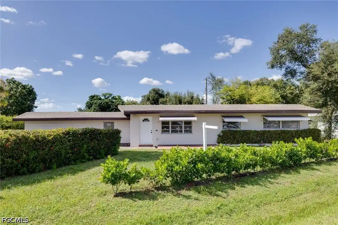 Single family home for sale at 1667 Rudy Ct NW, Fort Myers, FL 33901 | MLS# 2026044302