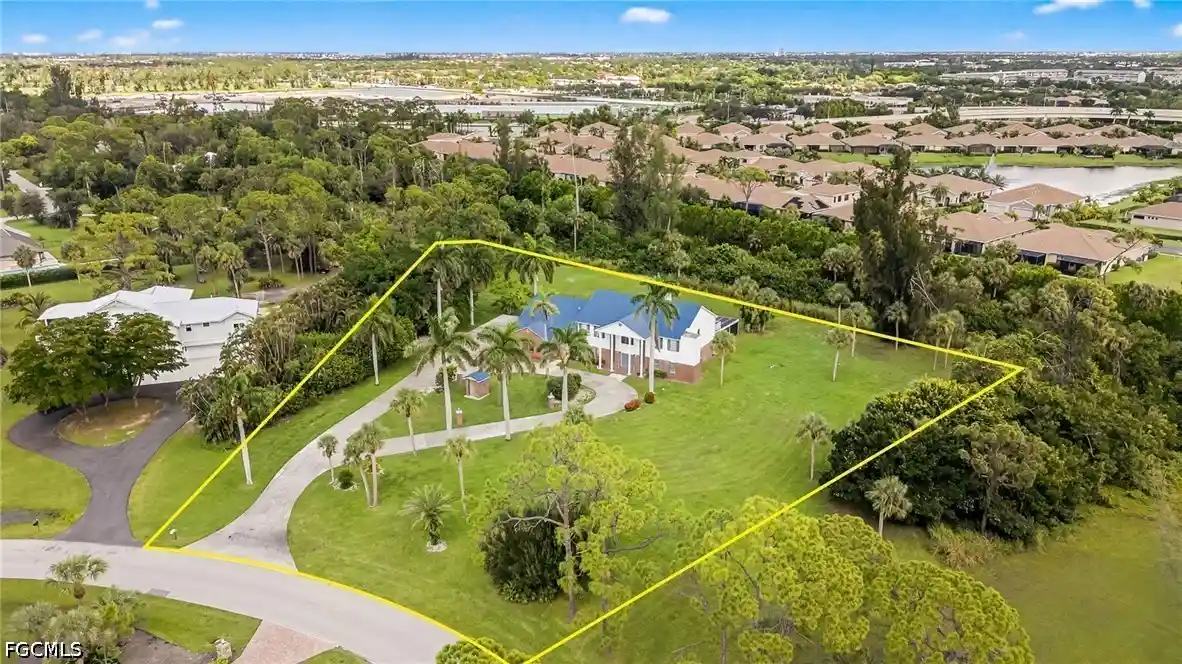 Photo 1 of Single family home for sale at 3622 Heritage Ln, Fort Myers, FL 33908 | MLS# 2026044436 | Listing updated on 2026-10-26