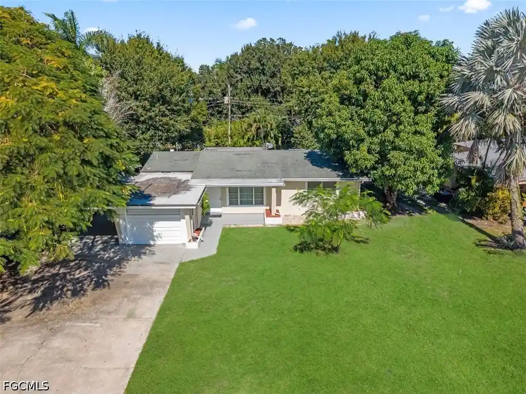 Single family home for sale at 4051 Rainbow Dr, Fort Myers, FL 33916 | MLS# 2026044480
