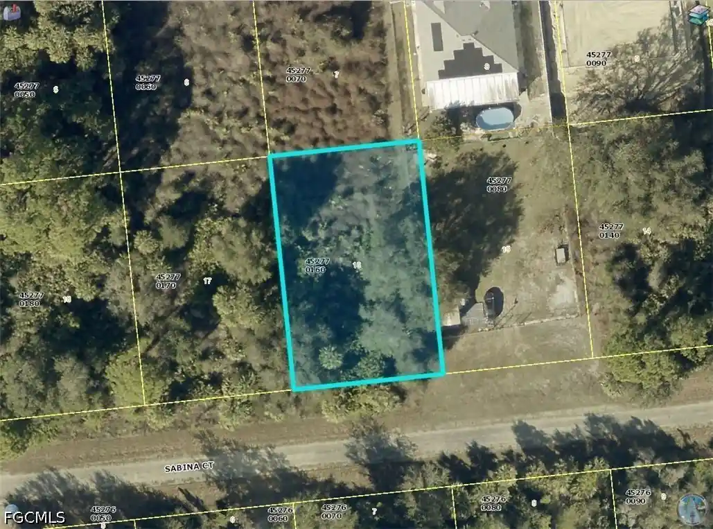 Photo 1 of Land for sale at 660 Sabina Ct, Lehigh Acres, FL 33972 | MLS# 2026044541 | Listing updated on 2026-10-22