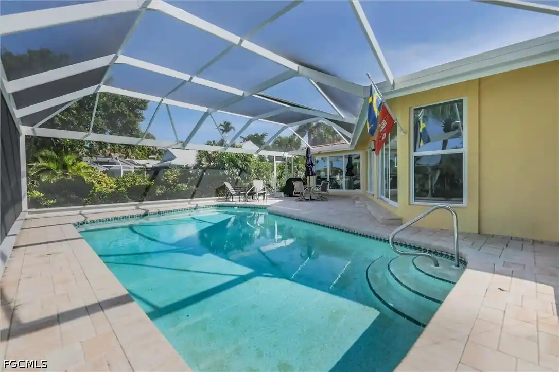 Photo 1 of Single family home for sale at 1264 Par View Dr, Sanibel, FL 33957 | MLS# 2026044558 | Listing updated on 2026-10-30