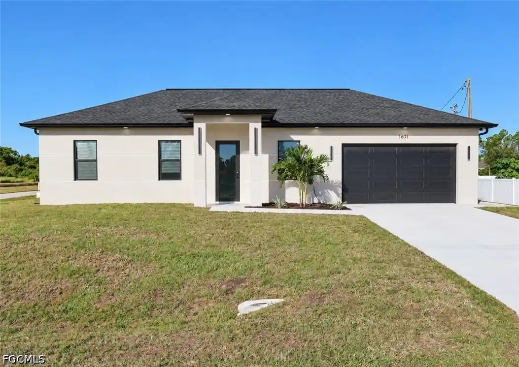 Photo 1 of Single family home for sale at 1601 Oak Ave, Lehigh Acres, FL 33972 | MLS# 2026044583 | Listing updated on 2026-10-23