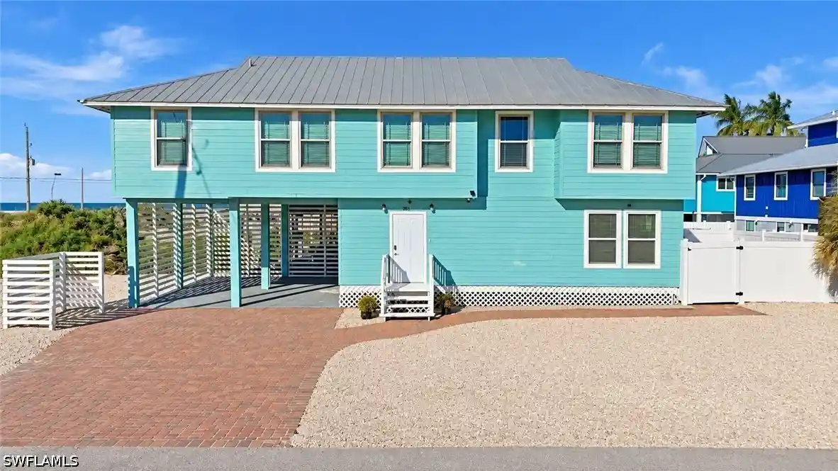 Photo 1 of Single family home for sale at 285 Lazy Way, Fort Myers Beach, FL 33931 | MLS# 226036374 | Listing updated on 2026-10-23