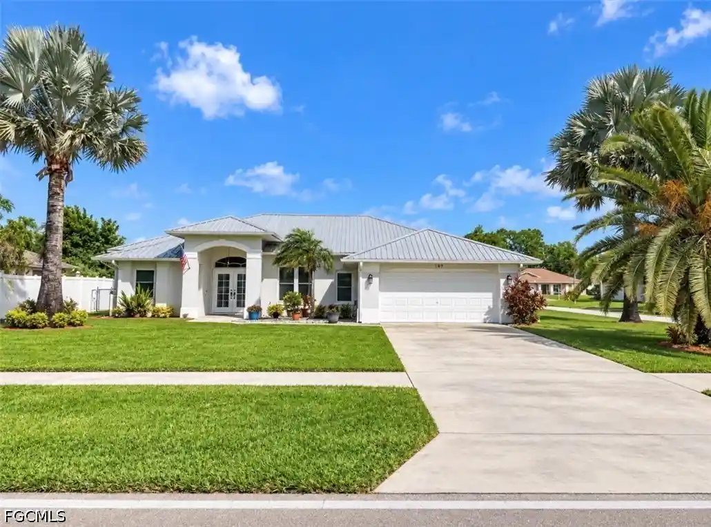 Photo 1 of Single family home for sale at 727 Milwaukee Blvd, Lehigh Acres, FL 33974 | MLS# 2026044991 | Listing updated on 2026-10-26
