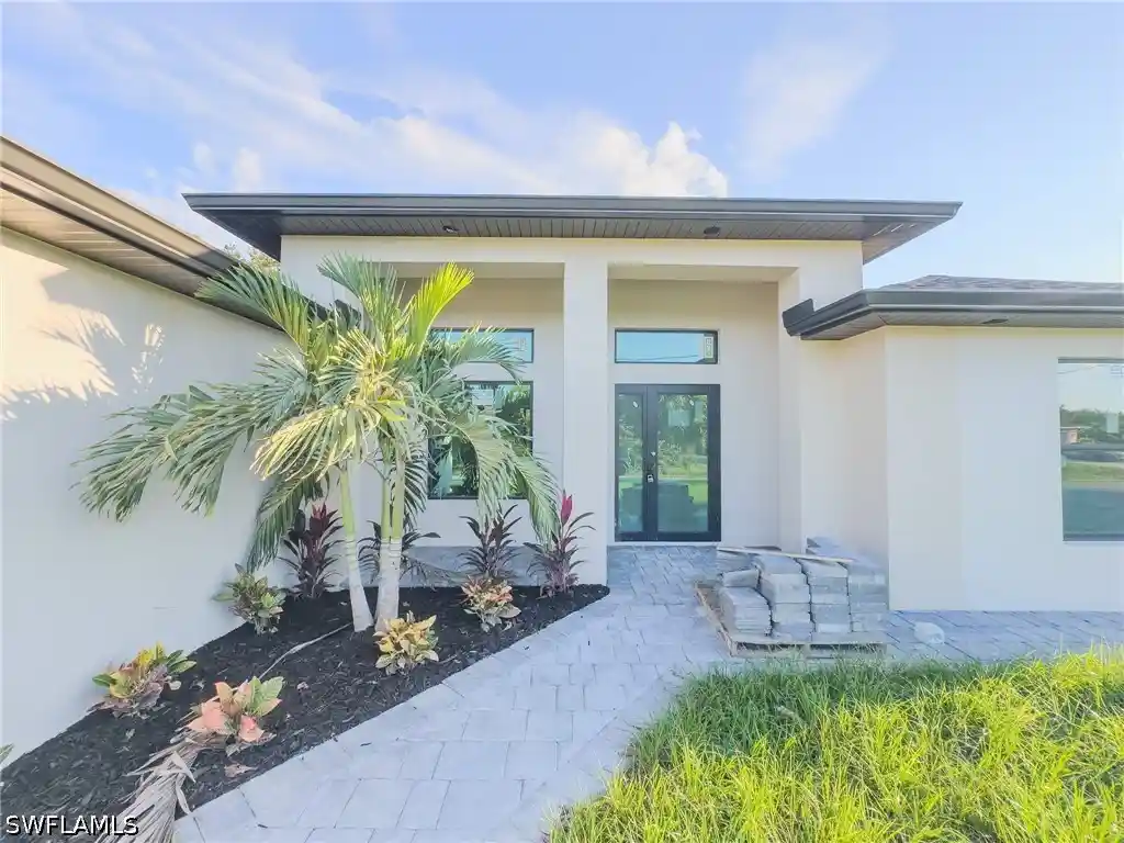 Photo 1 of Single family home for sale at 3721 25th Street Sw, Lehigh Acres, FL 33976 | MLS# 226038681 | Listing updated on 2026-10-27