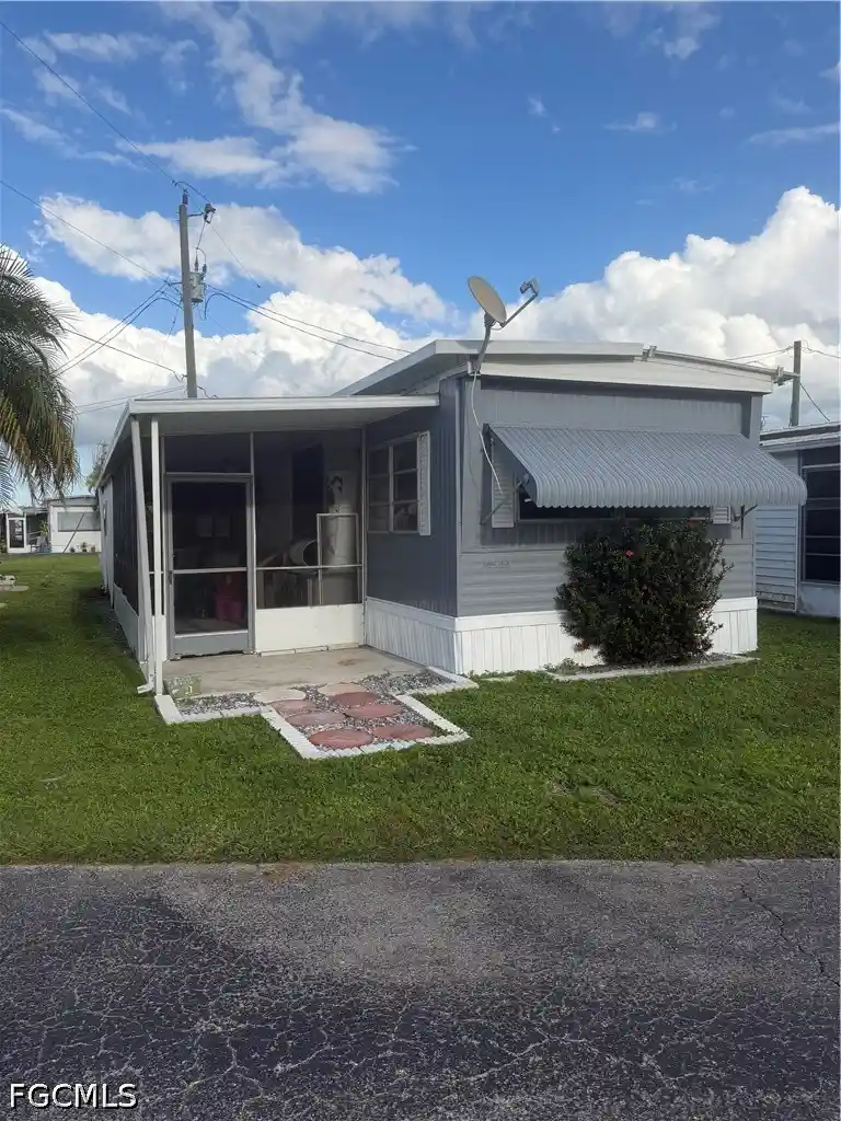Photo 1 of Manufactured home for sale at 2012 S Olga Dr #21, Fort Myers, FL 33905 | MLS# 2026045047 | Listing updated on 2026-10-30