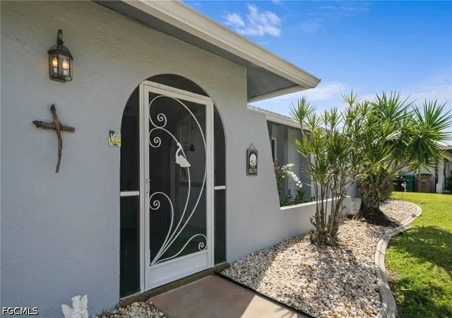 Photo 2 of Single family home for sale at 19 SE 21st Avenue, Cape Coral, FL 33990 | MLS# 2026045214 | Listing updated on 2026-10-30